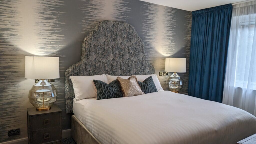 https://cedarcourthotels.co.uk/wp-content/uploads/2024/10/bradford-suite-2-1024x576.jpg