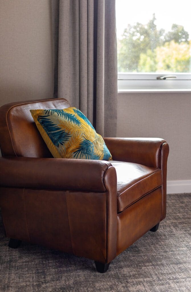 https://cedarcourthotels.co.uk/wp-content/uploads/2024/12/CedarCourt-Bradford-StephSimmonsPhotos-0130-671x1024.jpg