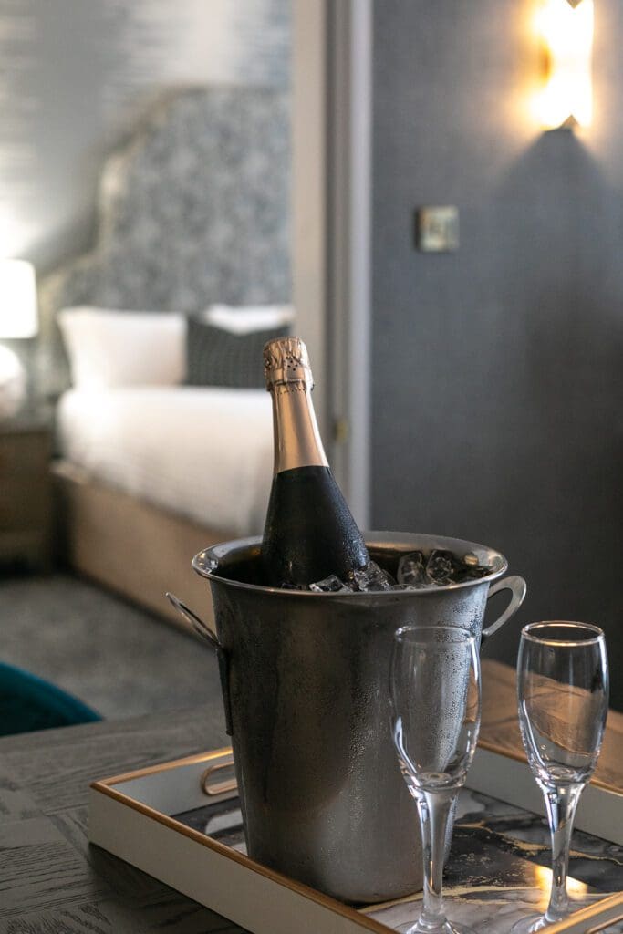 https://cedarcourthotels.co.uk/wp-content/uploads/2024/12/CedarCourtBradford-StephSimmonsPhotos-3737-683x1024.jpg