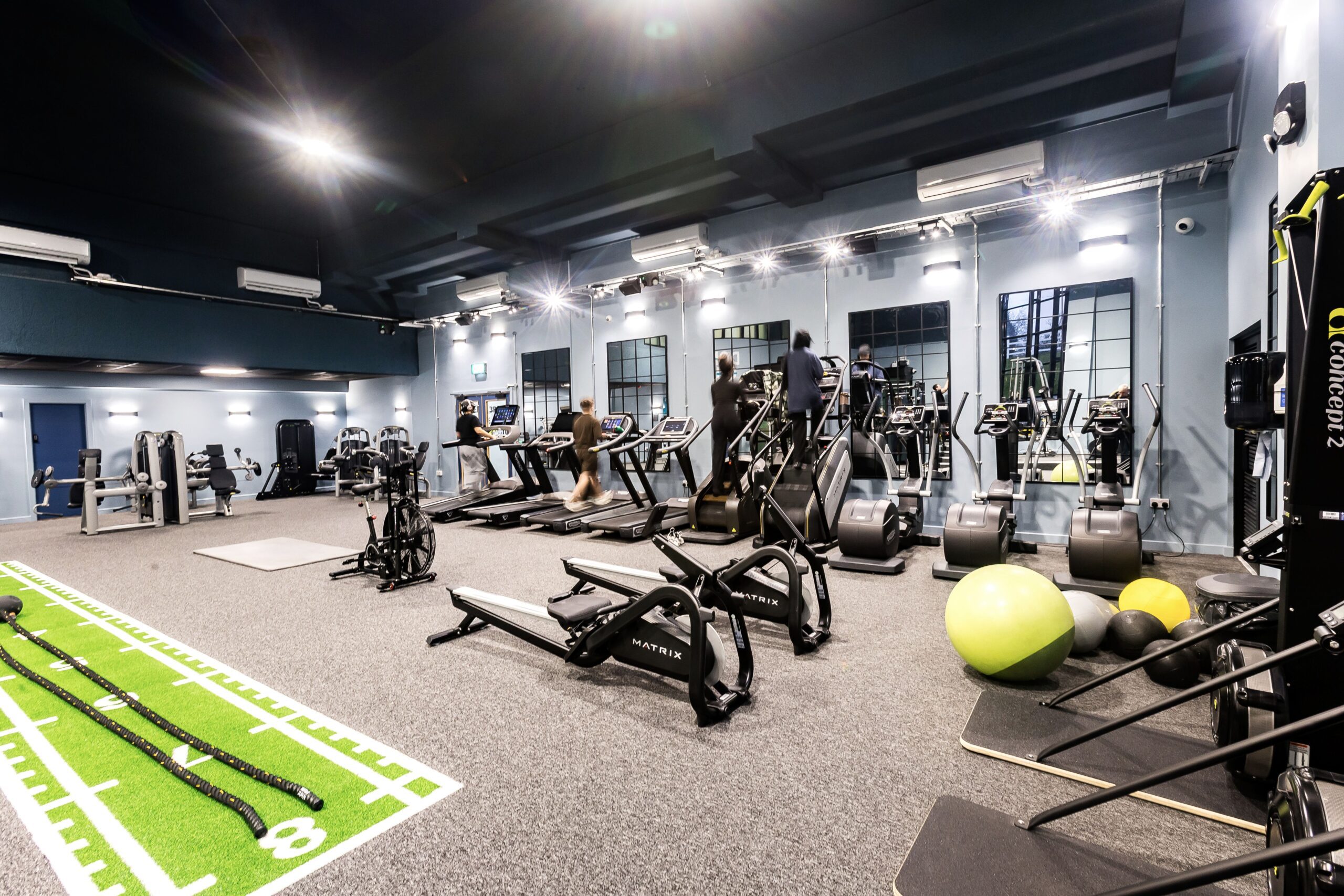Image of FitFlex Gym at Cedar Court Bradford. Photography by John Steel.